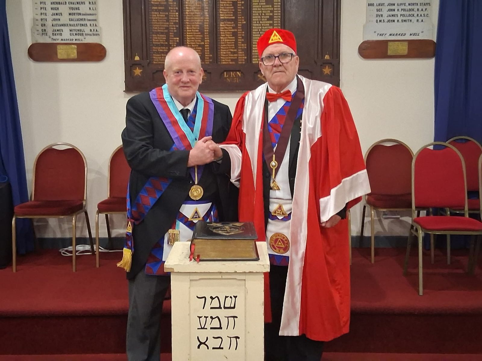 Grand Superintendent Sam Tremble congratulates John Anderson, DGS, at the installation of Drumclog RAC No. 480